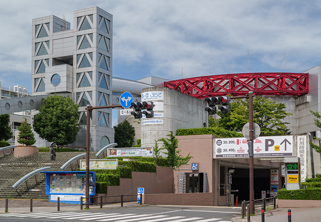 あーすぷらざ駐車場